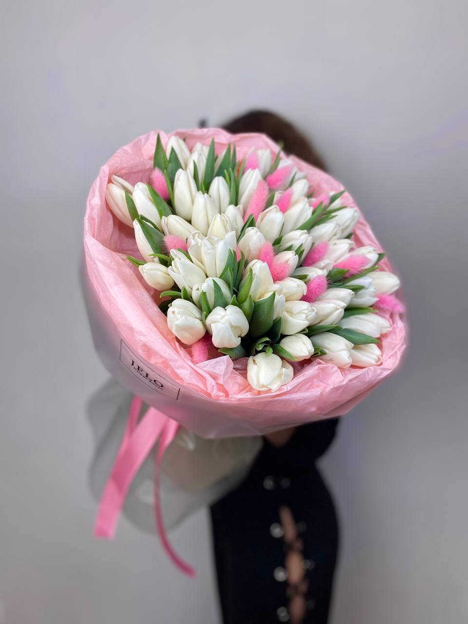 Тюльпаны с доставкой в Новосибирске