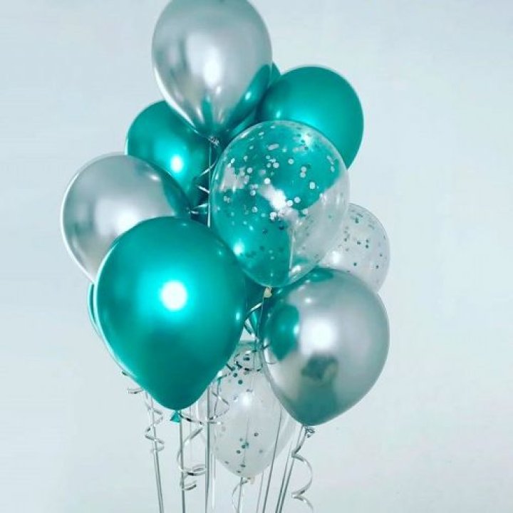 Фонтан шаров "Изумрудный" в Новосибирске