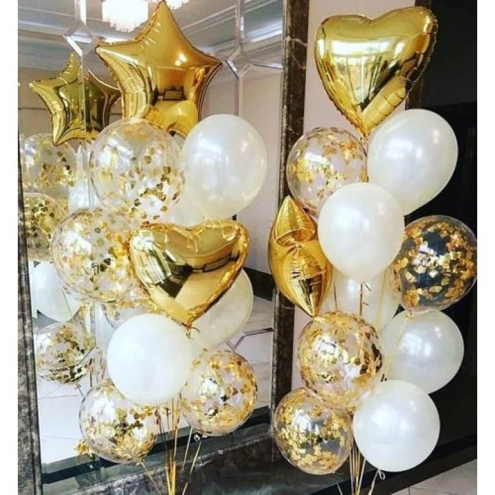 Фонтан шаров "Привет, это я" в Новосибирске