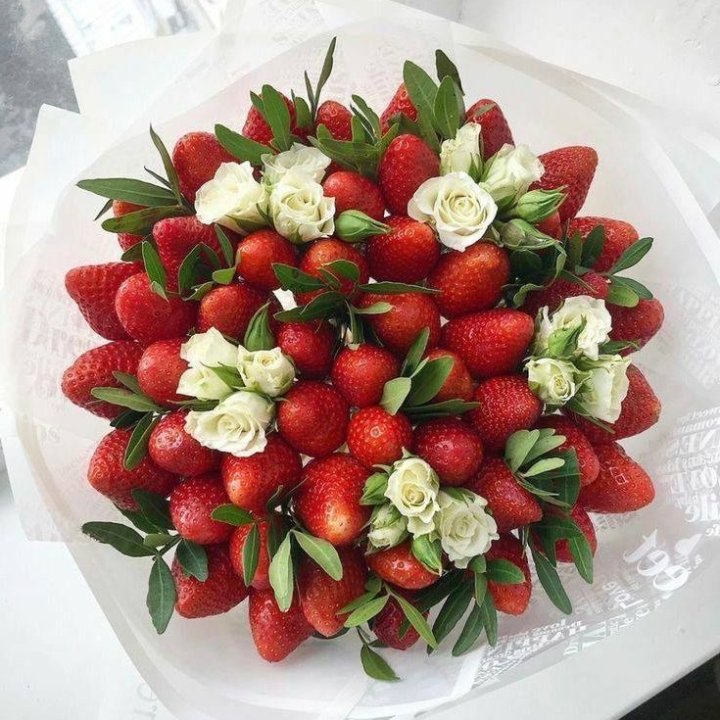 Клубника со сливками №2 в Новосибирске