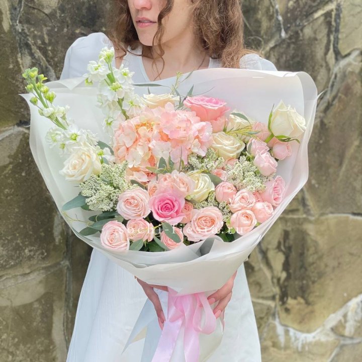 Дизайнерский букет №26 в Новосибирске