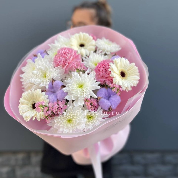 Букет цветов "Пинк спринг" в Новосибирске