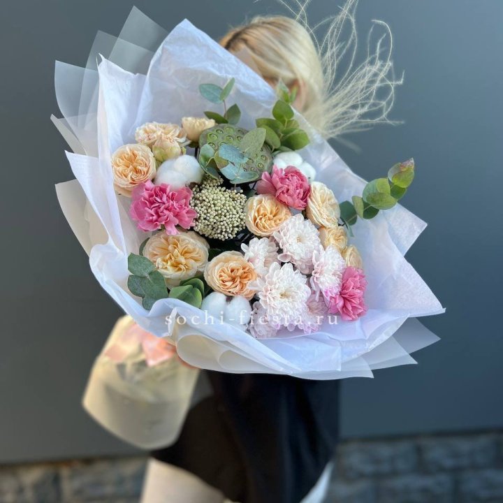  Букет  "Лотос" в Новосибирске