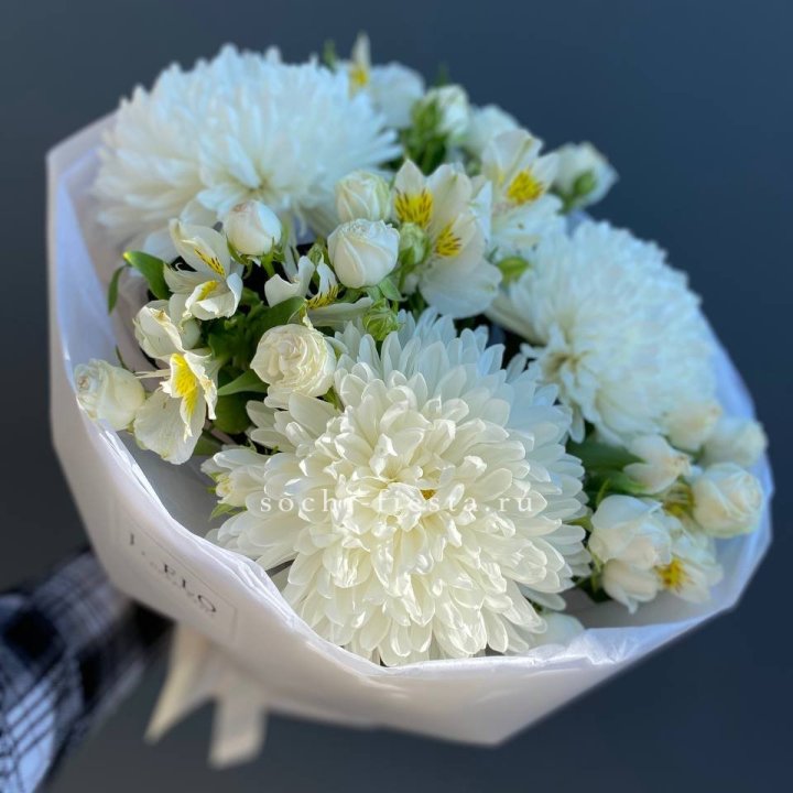 Букет из хризантем "Миранда" в Новосибирске