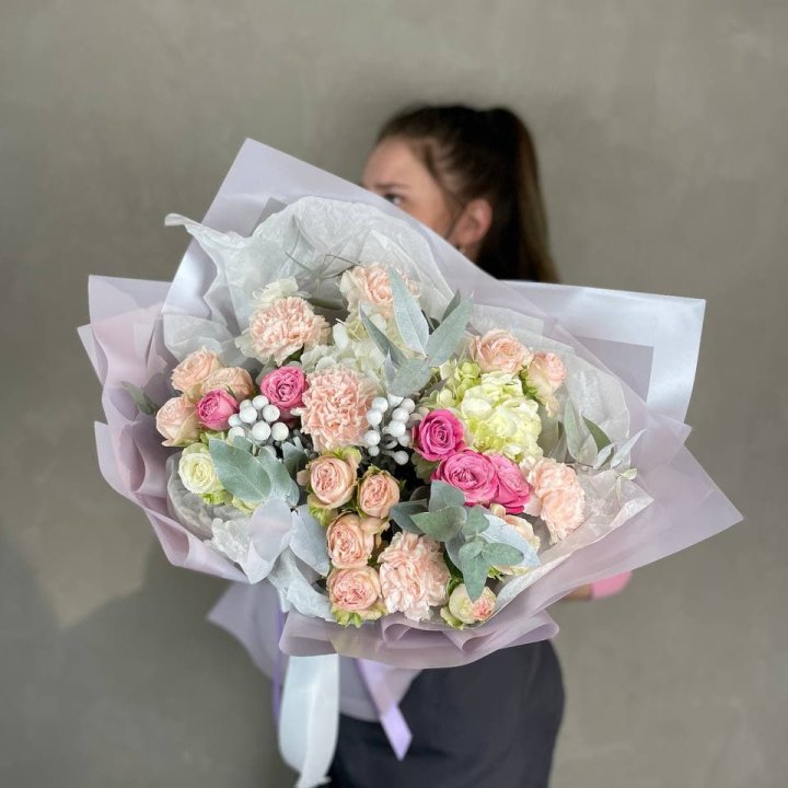 Дизайнерский букет №19 в Новосибирске