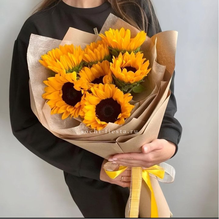 Букет из подсолнухов в Новосибирске