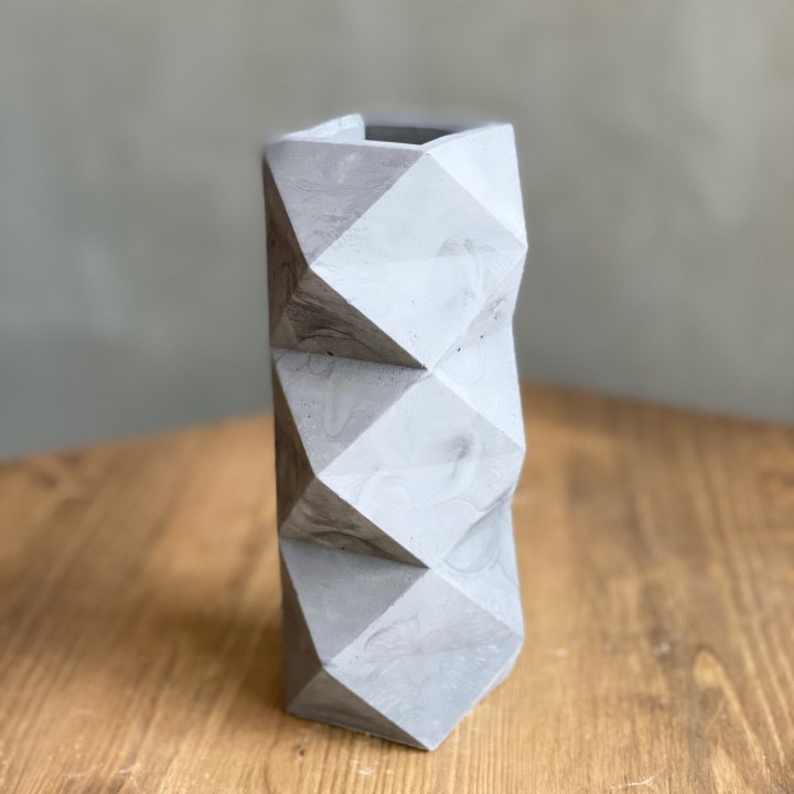 Дизайнерская ваза №1 в Новосибирске