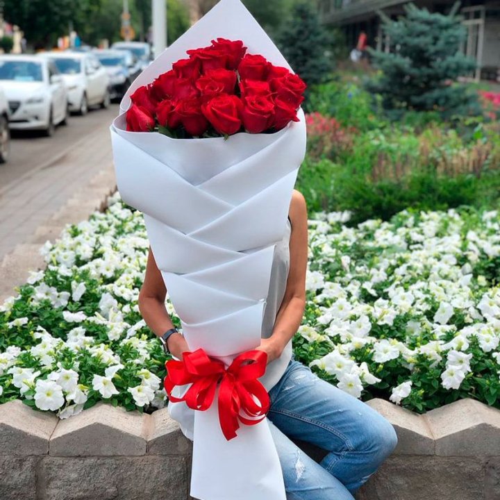 Высокие розы Кантри в Новосибирске