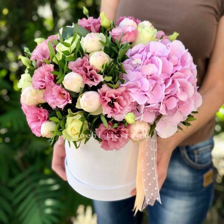 Дизайнерский цилиндр №2 в Новосибирске