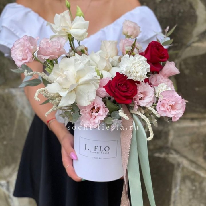 Цветочный бокс Mini №3 в Новосибирске