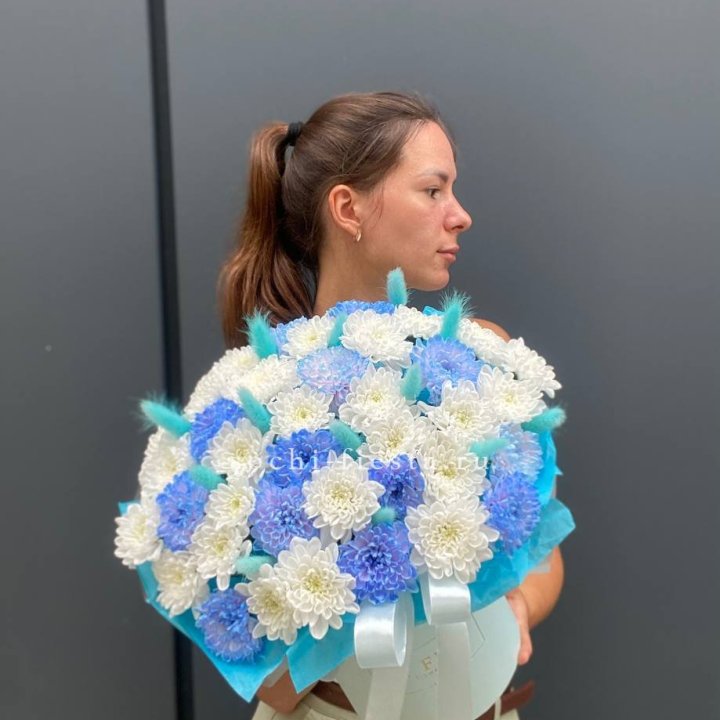  Коробочка  хризантем и лагуруса в Новосибирске