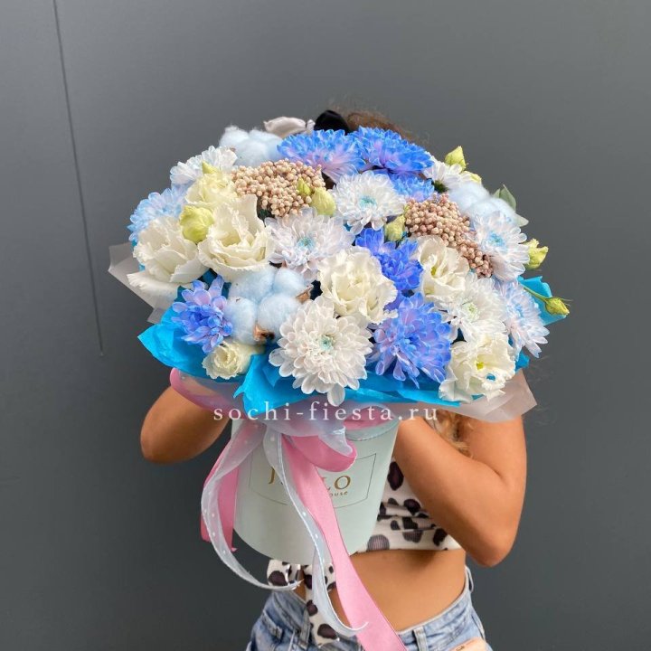 Коробка цветов  " Облако" в Новосибирске