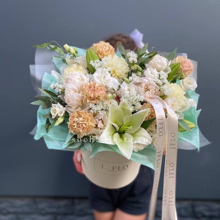 Дизайнерский цилиндр "Амвайл" в Новосибирске