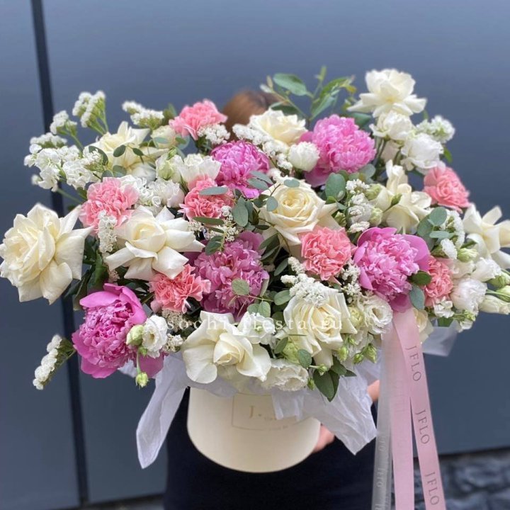 Дизайнерский бокс "Амор этерна" в Новосибирске