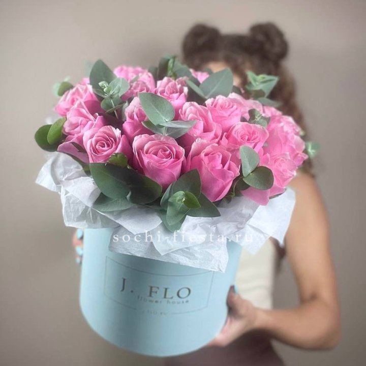 Бокс 27 роз в Новосибирске