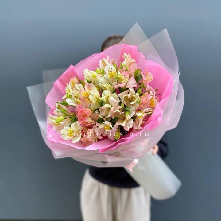 букет альстромерий "Черри" в Новосибирске