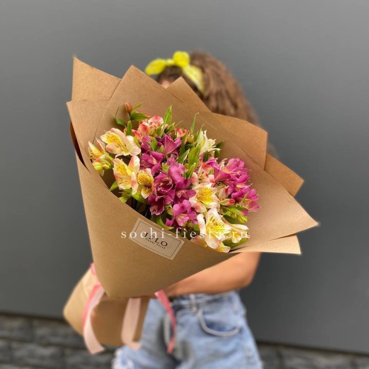 Альстромерии в крафте в Новосибирске