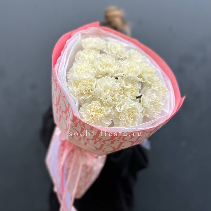 Белые диантусы №2 в Новосибирске