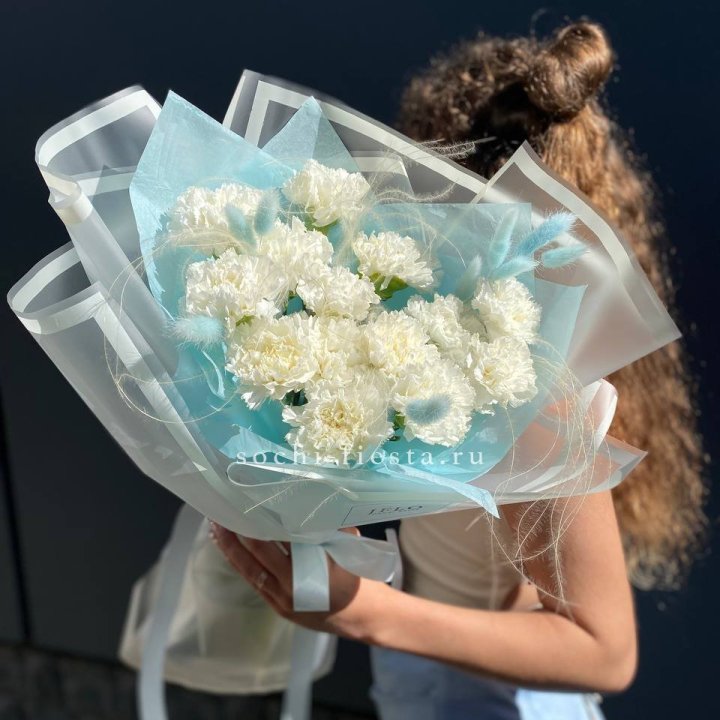 Воздушный букет из диантусов  в Новосибирске