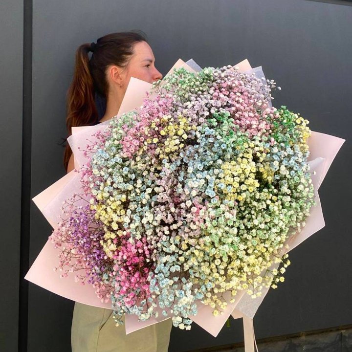 Пышный букет из гипсофил  в Новосибирске