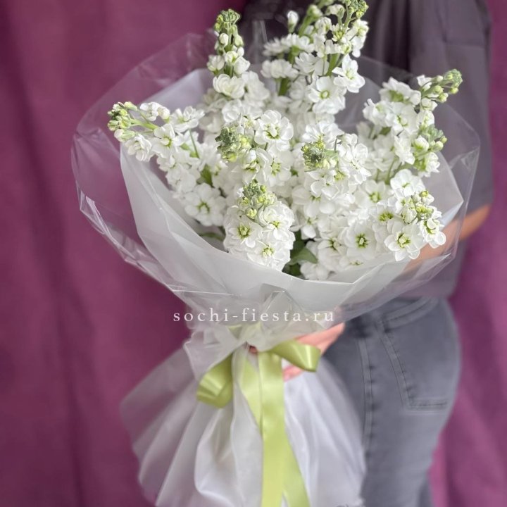 Букет ароматной маттиоллы №1 в Новосибирске