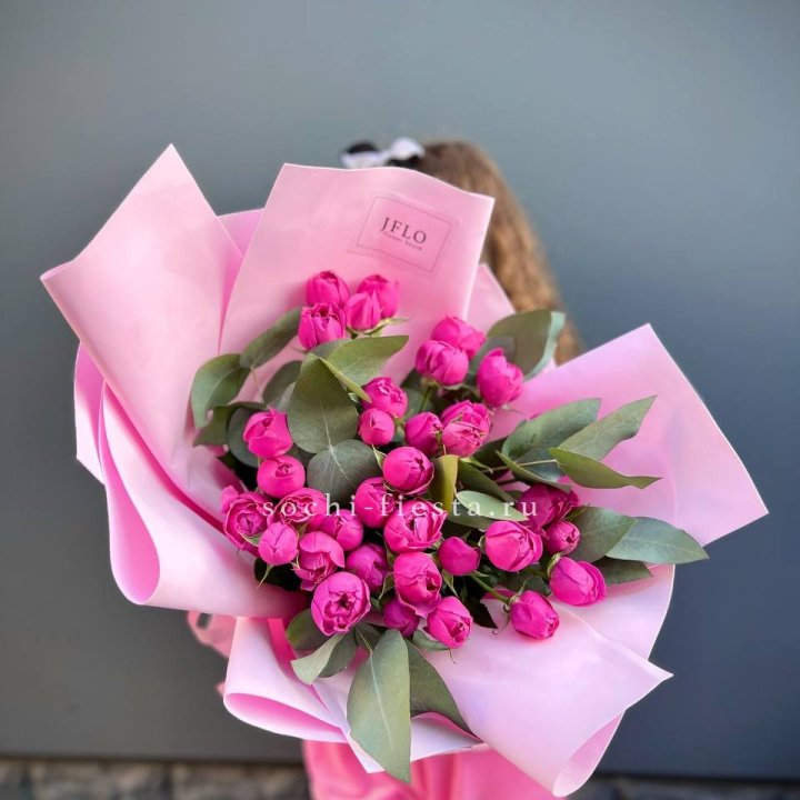 Пионовидные розы баблс в Новосибирске