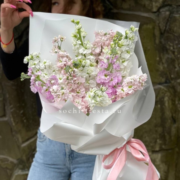 Букет маттиол №1 в Новосибирске