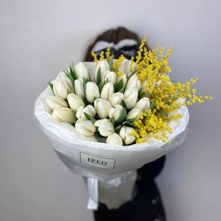 Дуо тюльпан и мимоза в Новосибирске