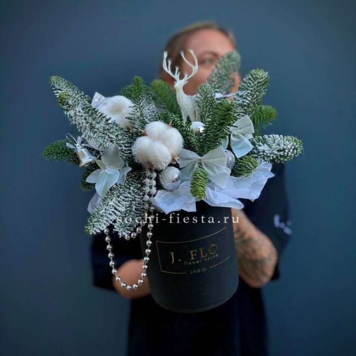 Композиция "Мери крисмас" в Новосибирске