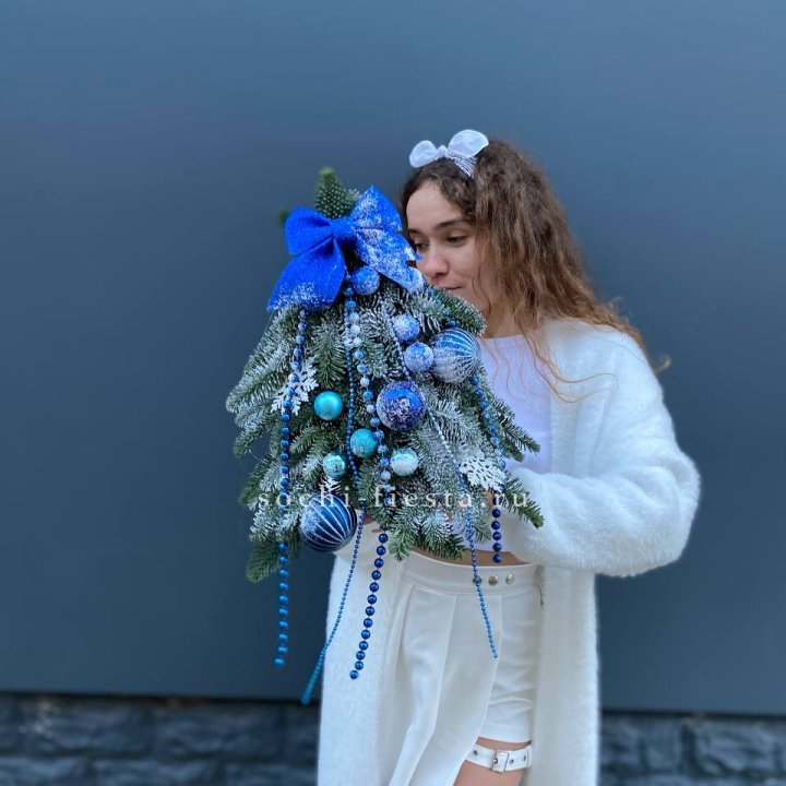 Новогодняя елочка "Блю" в Новосибирске