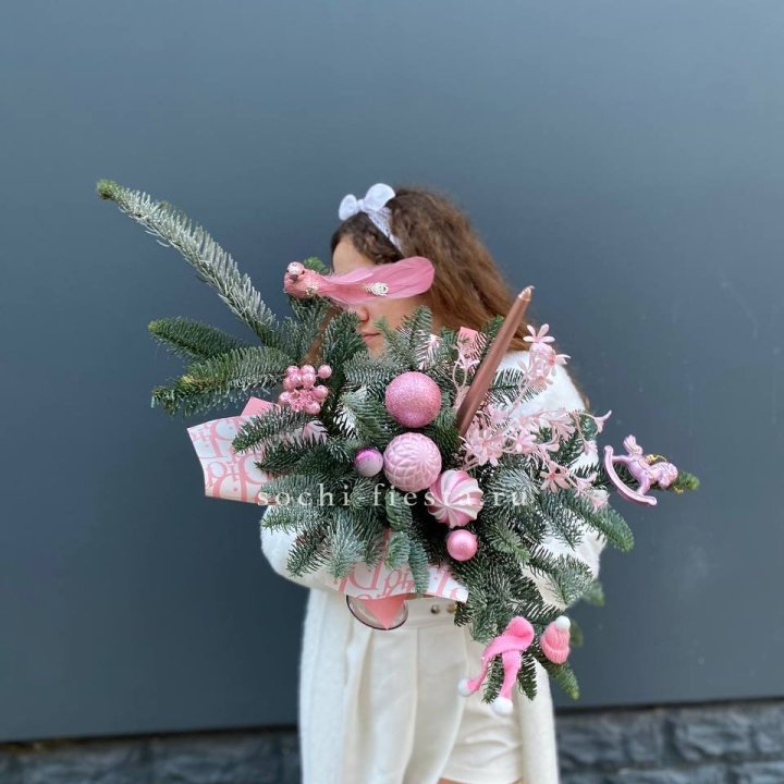 Композиция бокал розовый в Новосибирске