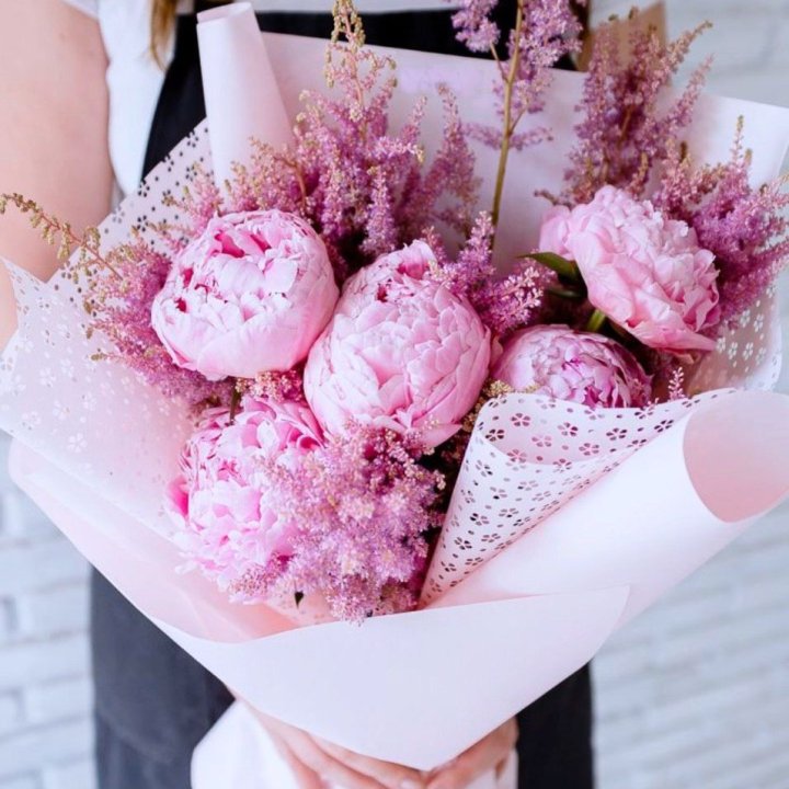 Букет пионов "Мелиса" в Новосибирске
