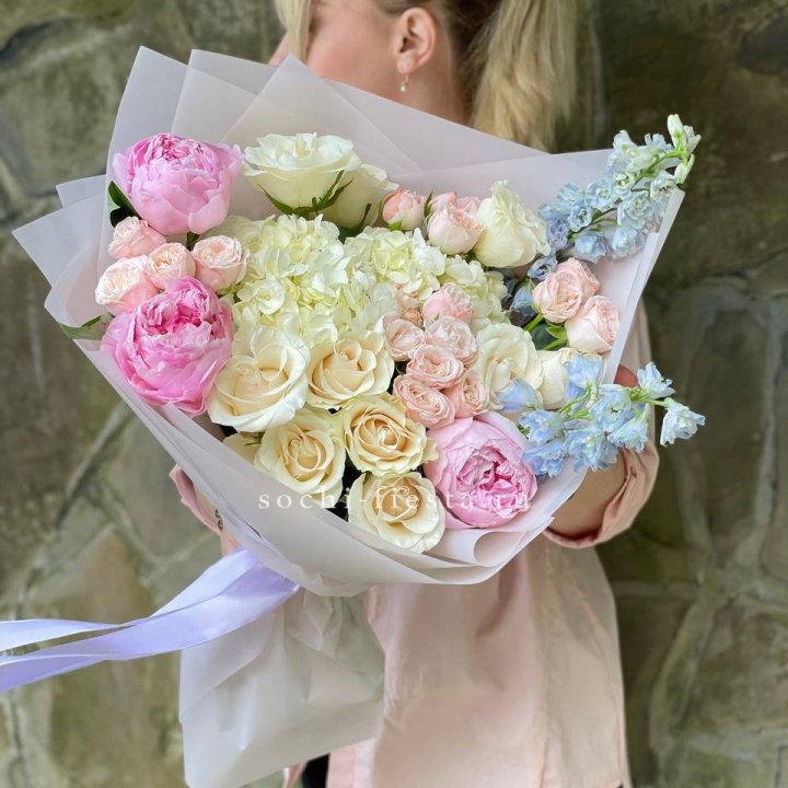 Букет с пионами "Богема" в Новосибирске