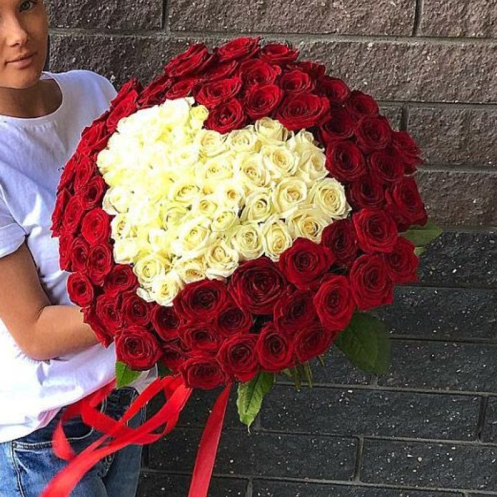 101 роза "Сердце" в Новосибирске