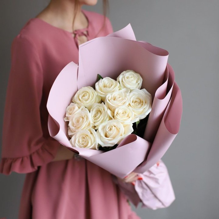 11 белых роз в Новосибирске