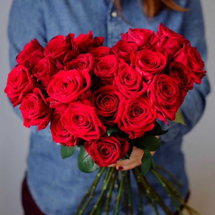 25 красных роз в Новосибирске