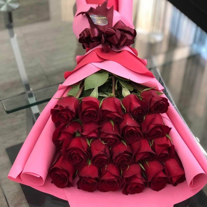 21 красная роза "Элеганс" в Новосибирске