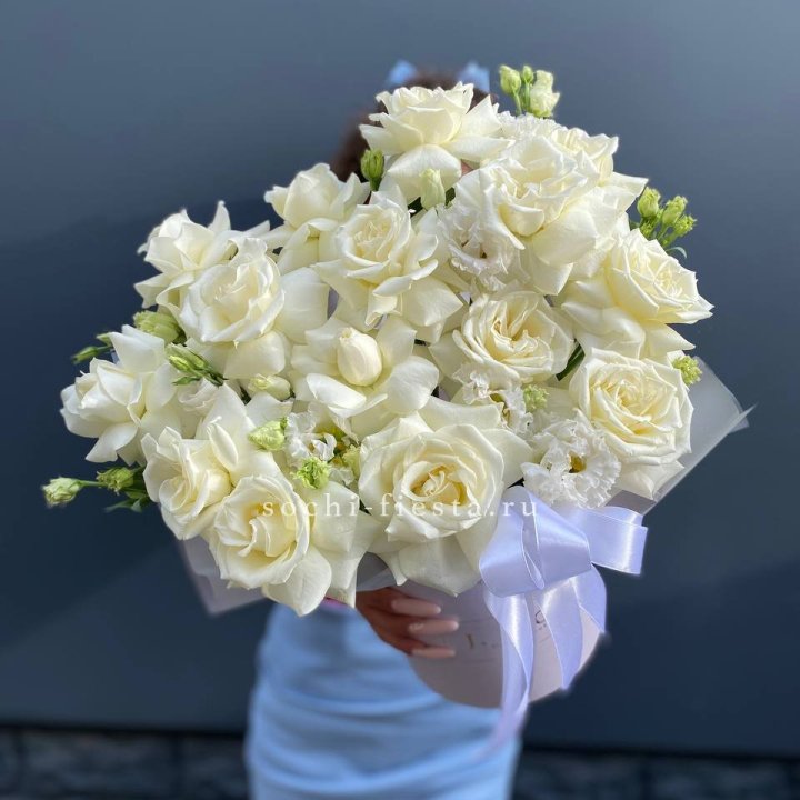 Коробка с цветами "Свен" в Новосибирске