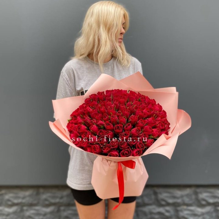 101  красная кенийская роза  с доставкой в Новосибирске
