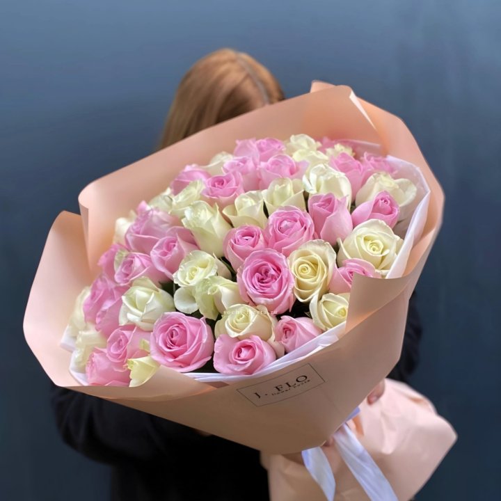 55 роз микс нежности в Новосибирске
