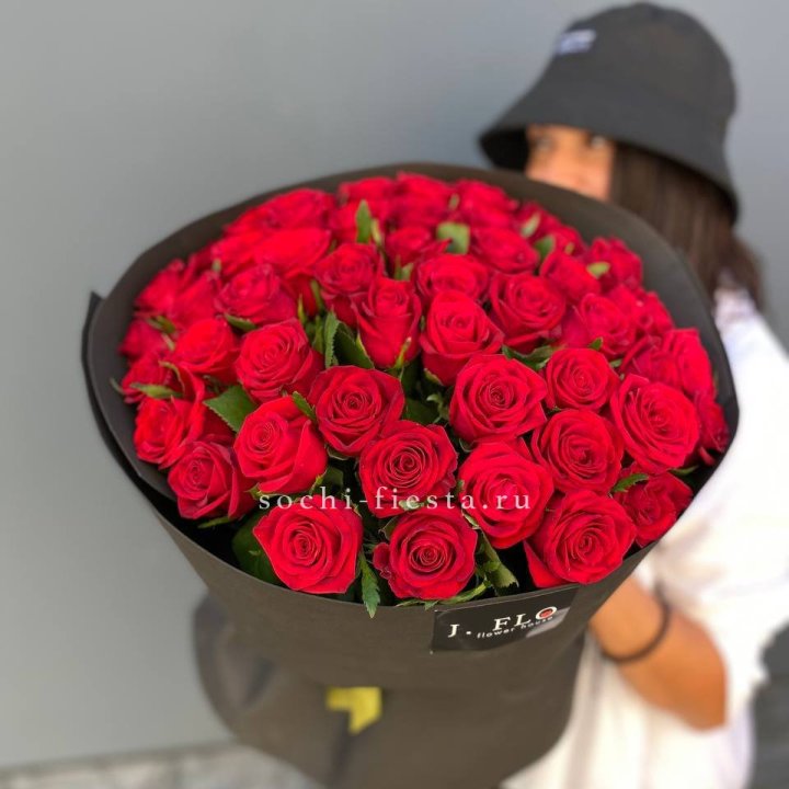 51 роза "Блек" в Новосибирске
