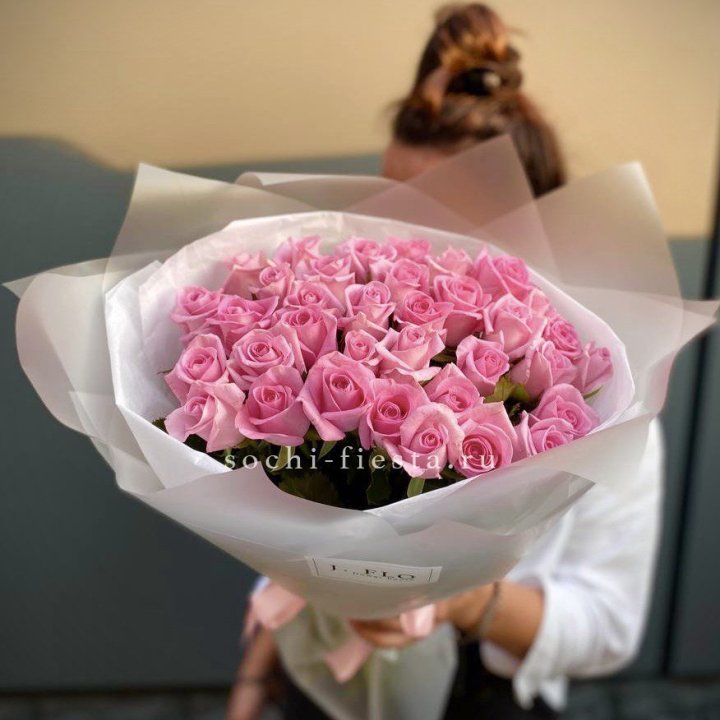 Букет розовых роз  в Новосибирске