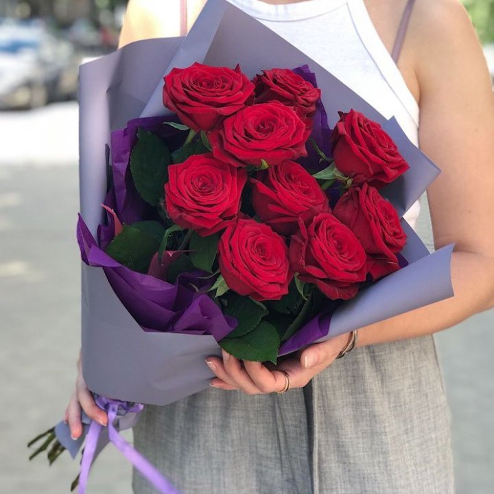 9  красных роз №1 в Новосибирске