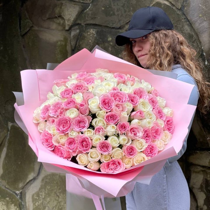 101 роза Миксбери в Новосибирске