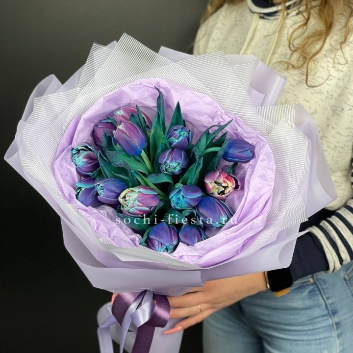Букет тюльпанов "Пандора" в Новосибирске