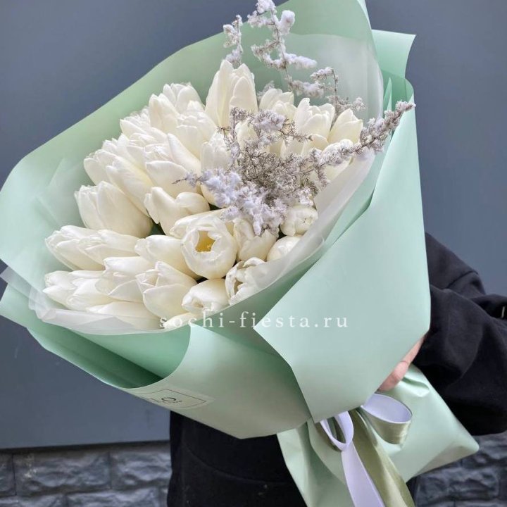 Букет белых тюльпанов "Бьянко" в Новосибирске