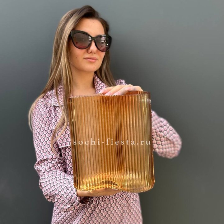 Стеклянная ваза №7 в Новосибирске